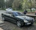Зеленый Мерседес С Класс, объемом двигателя 5 л и пробегом 350 тыс. км за 2000 $, фото 1 на Automoto.ua