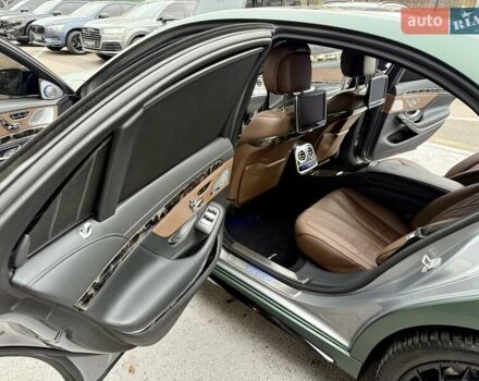 Зелений Мерседес С Клас, об'ємом двигуна 5.5 л та пробігом 122 тис. км за 40900 $, фото 48 на Automoto.ua