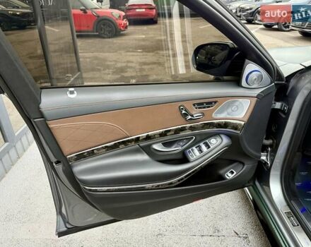 Зелений Мерседес С Клас, об'ємом двигуна 5.5 л та пробігом 122 тис. км за 40900 $, фото 34 на Automoto.ua