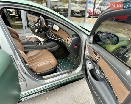 Зелений Мерседес С Клас, об'ємом двигуна 5.5 л та пробігом 122 тис. км за 40900 $, фото 53 на Automoto.ua