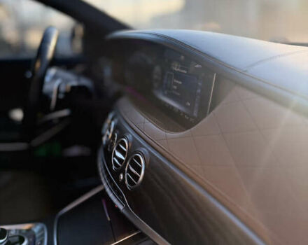 Зеленый Мерседес С Класс, объемом двигателя 4 л и пробегом 150 тыс. км за 74500 $, фото 24 на Automoto.ua