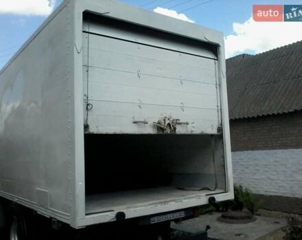 Белый Мерседес SK-Series, объемом двигателя 9.57 л и пробегом 131 тыс. км за 7500 $, фото 7 на Automoto.ua