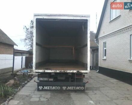 Белый Мерседес SK-Series, объемом двигателя 9.57 л и пробегом 131 тыс. км за 7500 $, фото 9 на Automoto.ua