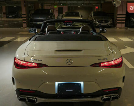 Білий Мерседес СЛ-Клас, об'ємом двигуна 4 л та пробігом 20 тис. км за 205000 $, фото 11 на Automoto.ua