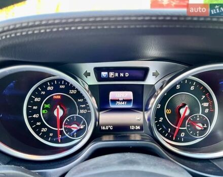 Белый Мерседес СЛ-Класс, объемом двигателя 3 л и пробегом 75 тыс. км за 58999 $, фото 38 на Automoto.ua