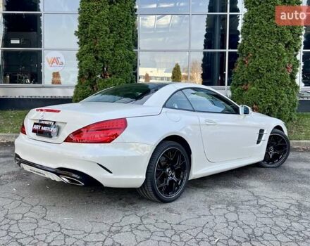 Белый Мерседес СЛ-Класс, объемом двигателя 3 л и пробегом 75 тыс. км за 58999 $, фото 9 на Automoto.ua