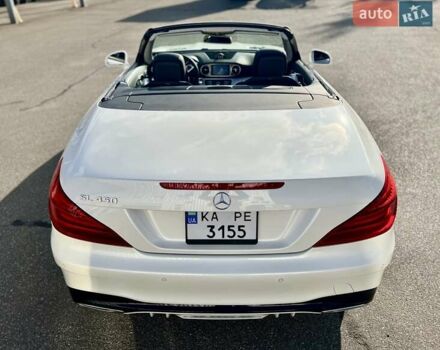 Белый Мерседес СЛ-Класс, объемом двигателя 3 л и пробегом 75 тыс. км за 58999 $, фото 1 на Automoto.ua