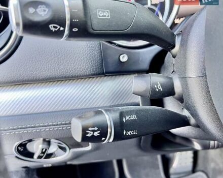 Белый Мерседес СЛ-Класс, объемом двигателя 3 л и пробегом 75 тыс. км за 58999 $, фото 37 на Automoto.ua