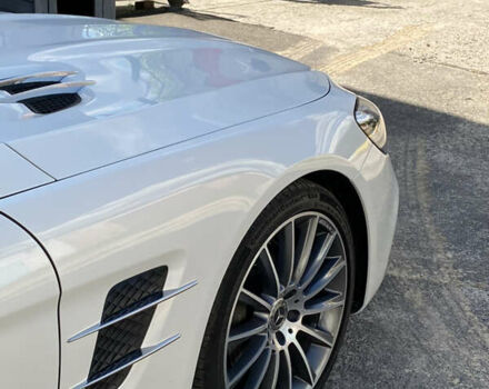 Білий Мерседес СЛ-Клас, об'ємом двигуна 5 л та пробігом 20 тис. км за 74900 $, фото 27 на Automoto.ua