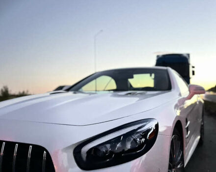 Білий Мерседес СЛ-Клас, об'ємом двигуна 5 л та пробігом 20 тис. км за 74900 $, фото 2 на Automoto.ua