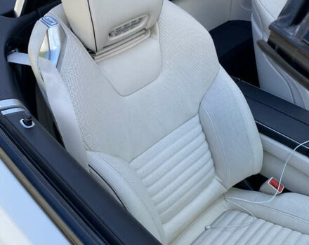 Білий Мерседес СЛ-Клас, об'ємом двигуна 5 л та пробігом 20 тис. км за 74900 $, фото 12 на Automoto.ua