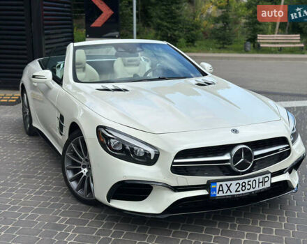 Белый Мерседес СЛ-Класс, объемом двигателя 3 л и пробегом 15 тыс. км за 68500 $, фото 1 на Automoto.ua