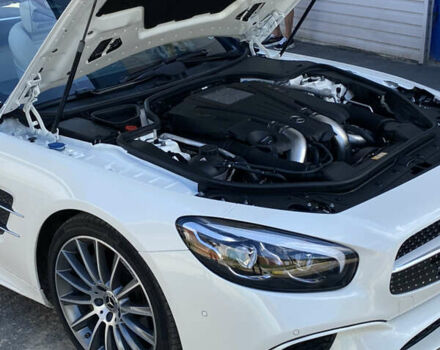 Білий Мерседес СЛ-Клас, об'ємом двигуна 5 л та пробігом 20 тис. км за 74900 $, фото 9 на Automoto.ua