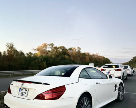 Білий Мерседес СЛ-Клас, об'ємом двигуна 5 л та пробігом 20 тис. км за 74900 $, фото 39 на Automoto.ua