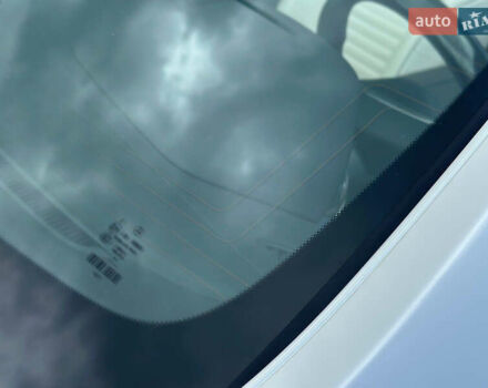 Белый Мерседес СЛ-Класс, объемом двигателя 3 л и пробегом 15 тыс. км за 68500 $, фото 21 на Automoto.ua