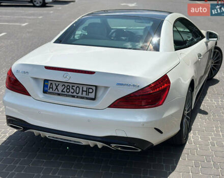 Белый Мерседес СЛ-Класс, объемом двигателя 3 л и пробегом 15 тыс. км за 68500 $, фото 9 на Automoto.ua