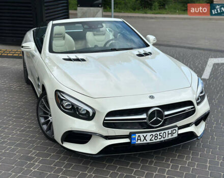 Белый Мерседес СЛ-Класс, объемом двигателя 3 л и пробегом 15 тыс. км за 68500 $, фото 4 на Automoto.ua