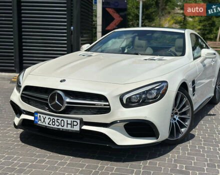 Белый Мерседес СЛ-Класс, объемом двигателя 3 л и пробегом 15 тыс. км за 68500 $, фото 8 на Automoto.ua