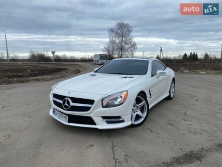 Белый Мерседес СЛ-Класс, объемом двигателя 3 л и пробегом 196 тыс. км за 43500 $, фото 1 на Automoto.ua