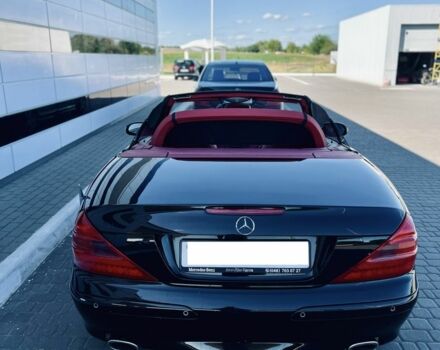 Чорний Мерседес СЛ-Клас, об'ємом двигуна 0 л та пробігом 133 тис. км за 11999 $, фото 15 на Automoto.ua