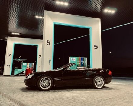 Чорний Мерседес СЛ-Клас, об'ємом двигуна 0 л та пробігом 133 тис. км за 15000 $, фото 2 на Automoto.ua