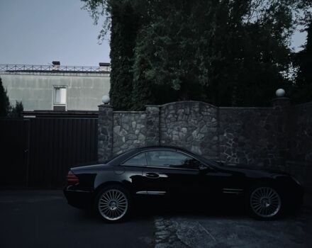 Чорний Мерседес СЛ-Клас, об'ємом двигуна 0 л та пробігом 133 тис. км за 15000 $, фото 9 на Automoto.ua