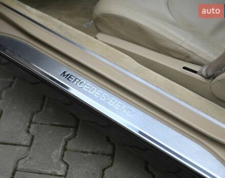 Черный Мерседес СЛ-Класс, объемом двигателя 5 л и пробегом 107 тыс. км за 79999 $, фото 15 на Automoto.ua