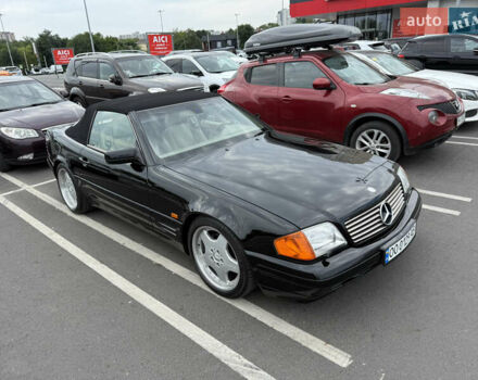 Черный Мерседес СЛ-Класс, объемом двигателя 5 л и пробегом 107 тыс. км за 80000 $, фото 6 на Automoto.ua