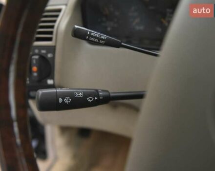 Черный Мерседес СЛ-Класс, объемом двигателя 5 л и пробегом 107 тыс. км за 79999 $, фото 24 на Automoto.ua