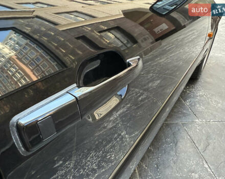 Черный Мерседес СЛ-Класс, объемом двигателя 5 л и пробегом 107 тыс. км за 80000 $, фото 50 на Automoto.ua