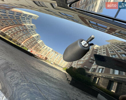 Черный Мерседес СЛ-Класс, объемом двигателя 5 л и пробегом 107 тыс. км за 80000 $, фото 19 на Automoto.ua