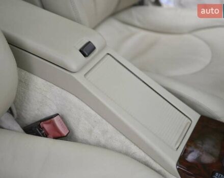 Черный Мерседес СЛ-Класс, объемом двигателя 5 л и пробегом 107 тыс. км за 79999 $, фото 31 на Automoto.ua