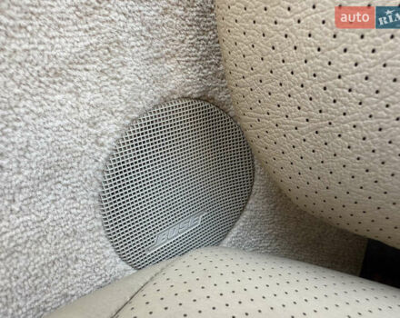 Черный Мерседес СЛ-Класс, объемом двигателя 5 л и пробегом 107 тыс. км за 80000 $, фото 46 на Automoto.ua