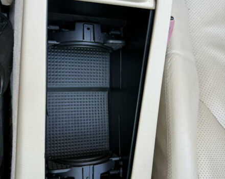 Черный Мерседес СЛ-Класс, объемом двигателя 5 л и пробегом 107 тыс. км за 80000 $, фото 40 на Automoto.ua