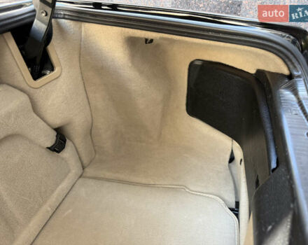 Черный Мерседес СЛ-Класс, объемом двигателя 5 л и пробегом 107 тыс. км за 80000 $, фото 72 на Automoto.ua