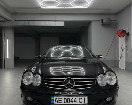Чорний Мерседес СЛ-Клас, об'ємом двигуна 4.97 л та пробігом 60 тис. км за 39999 $, фото 3 на Automoto.ua