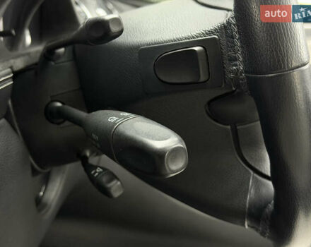 Чорний Мерседес СЛ-Клас, об'ємом двигуна 4.97 л та пробігом 60 тис. км за 39999 $, фото 120 на Automoto.ua