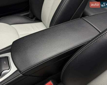 Чорний Мерседес СЛ-Клас, об'ємом двигуна 4.97 л та пробігом 60 тис. км за 39999 $, фото 117 на Automoto.ua