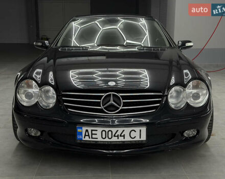 Чорний Мерседес СЛ-Клас, об'ємом двигуна 4.97 л та пробігом 60 тис. км за 39999 $, фото 6 на Automoto.ua