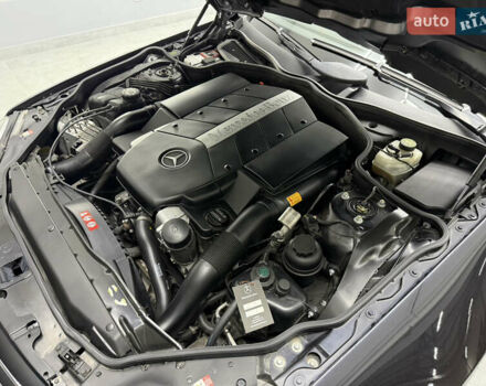 Чорний Мерседес СЛ-Клас, об'ємом двигуна 4.97 л та пробігом 60 тис. км за 39999 $, фото 127 на Automoto.ua