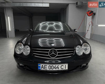 Чорний Мерседес СЛ-Клас, об'ємом двигуна 4.97 л та пробігом 60 тис. км за 39999 $, фото 8 на Automoto.ua