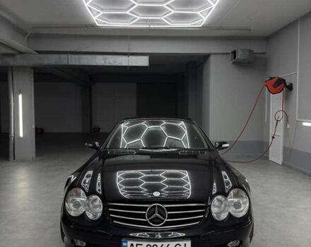 Чорний Мерседес СЛ-Клас, об'ємом двигуна 4.97 л та пробігом 60 тис. км за 39999 $, фото 2 на Automoto.ua