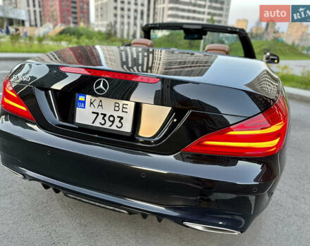 Чорний Мерседес СЛ-Клас, об'ємом двигуна 4.7 л та пробігом 26 тис. км за 66900 $, фото 28 на Automoto.ua