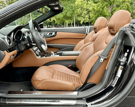 Чорний Мерседес СЛ-Клас, об'ємом двигуна 4.7 л та пробігом 26 тис. км за 66900 $, фото 7 на Automoto.ua