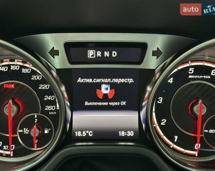 Чорний Мерседес СЛ-Клас, об'ємом двигуна 4.7 л та пробігом 26 тис. км за 66900 $, фото 67 на Automoto.ua