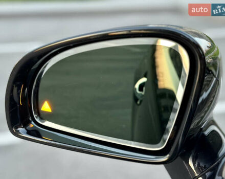 Чорний Мерседес СЛ-Клас, об'ємом двигуна 4.7 л та пробігом 26 тис. км за 66900 $, фото 47 на Automoto.ua