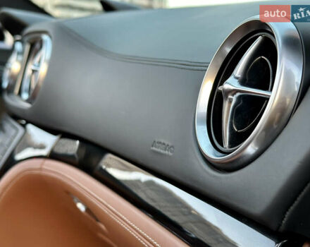 Чорний Мерседес СЛ-Клас, об'ємом двигуна 4.7 л та пробігом 26 тис. км за 66900 $, фото 55 на Automoto.ua