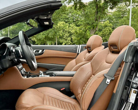 Чорний Мерседес СЛ-Клас, об'ємом двигуна 4.7 л та пробігом 26 тис. км за 66900 $, фото 10 на Automoto.ua