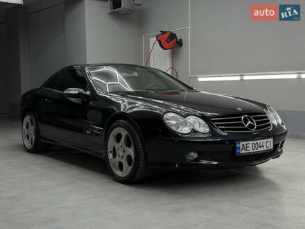 Чорний Мерседес СЛ-Клас, об'ємом двигуна 4.97 л та пробігом 60 тис. км за 39999 $, фото 1 на Automoto.ua