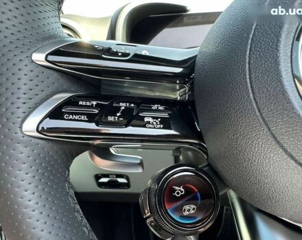 Мерседес СЛ-Клас, об'ємом двигуна 4 л та пробігом 9 тис. км за 159999 $, фото 16 на Automoto.ua